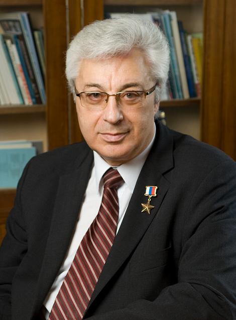 Батурин Юрий Михайлович